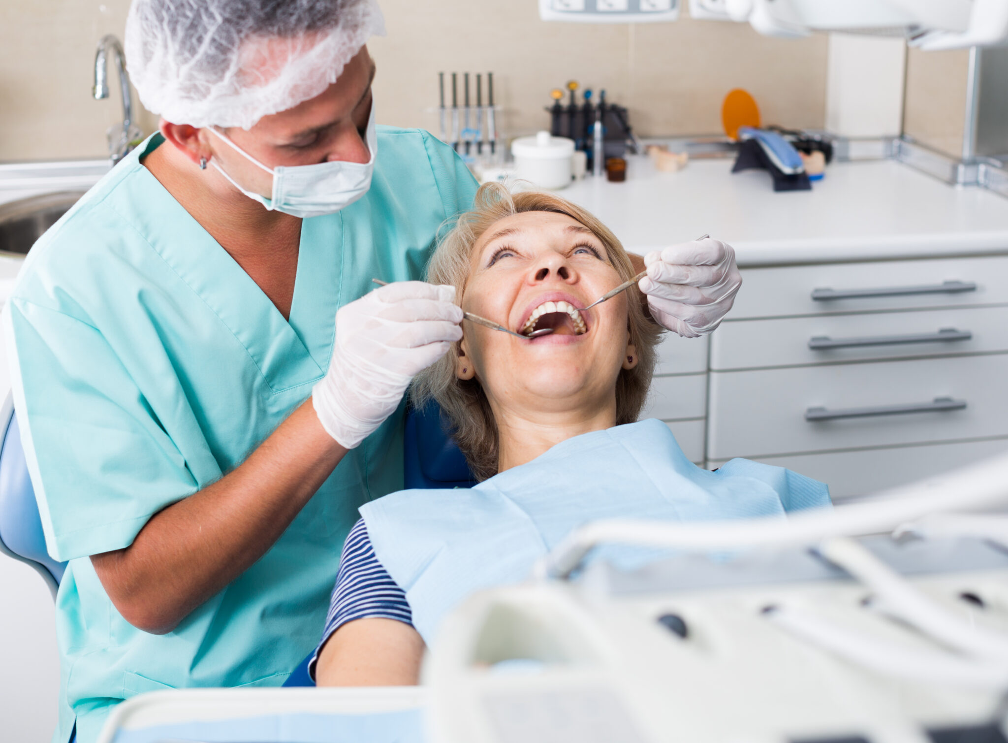 Protecting Your Smile: Invisalign & Enamel Damage Prevention - unz151d