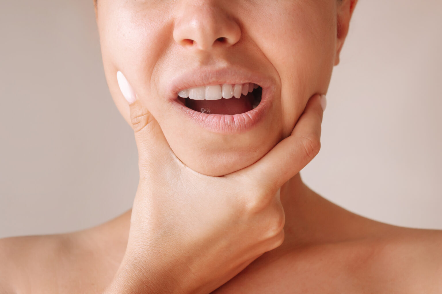 Does A Popping Jaw Mean TMJ Disorder? El Paso, TX
